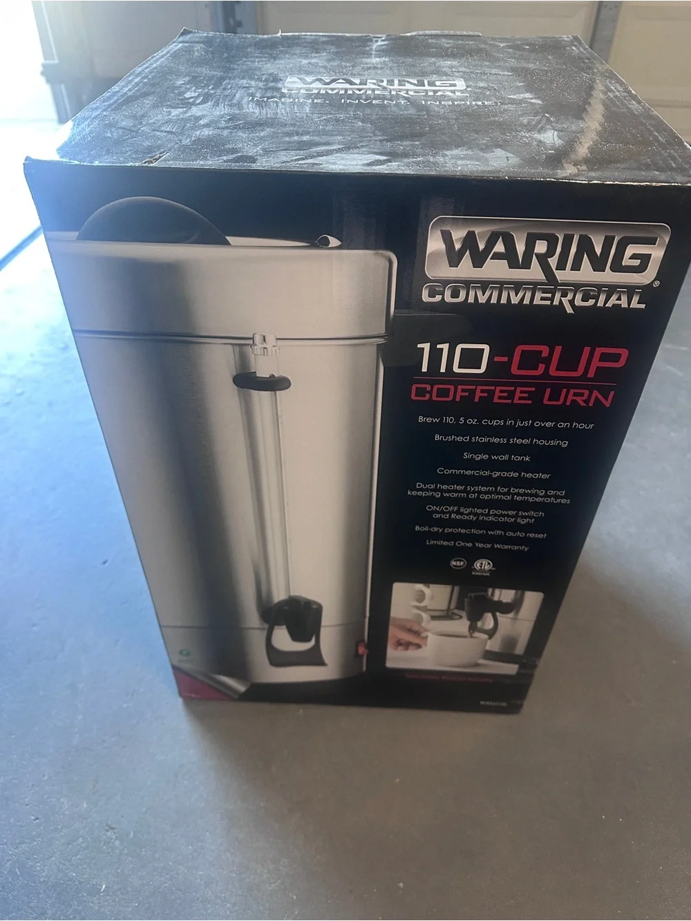 Waring Commercial 110-Cup Coffee Urn in Silver - Stainless Steel